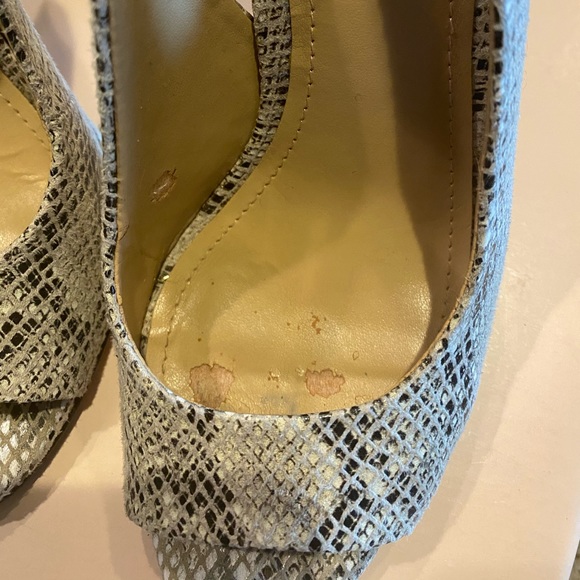 BCBGeneration Heels - Picture 2 of 9